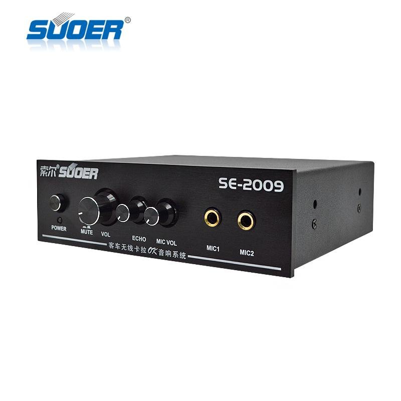 Âm ly Suoer SE-2009 với các núm chỉnh âm lượng và echo