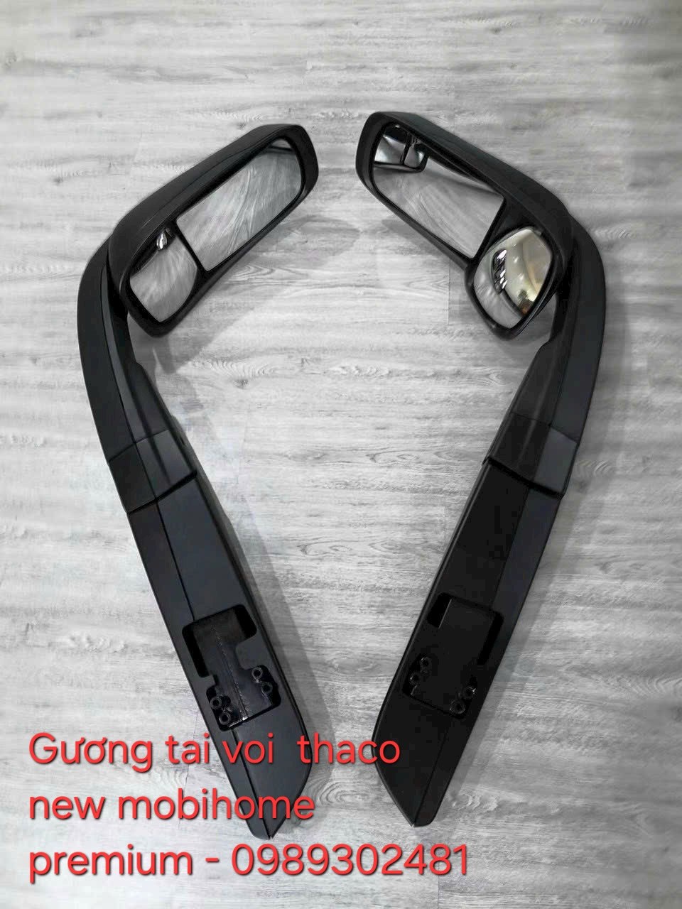 Gương chiếu hậu tai voi xe khách Thaco New Mobihome Premium